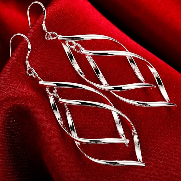 Gorgeous Wavy Drop Earrings Solid Sterling Silver " Hypoallergenic " - Picture 2 of 7